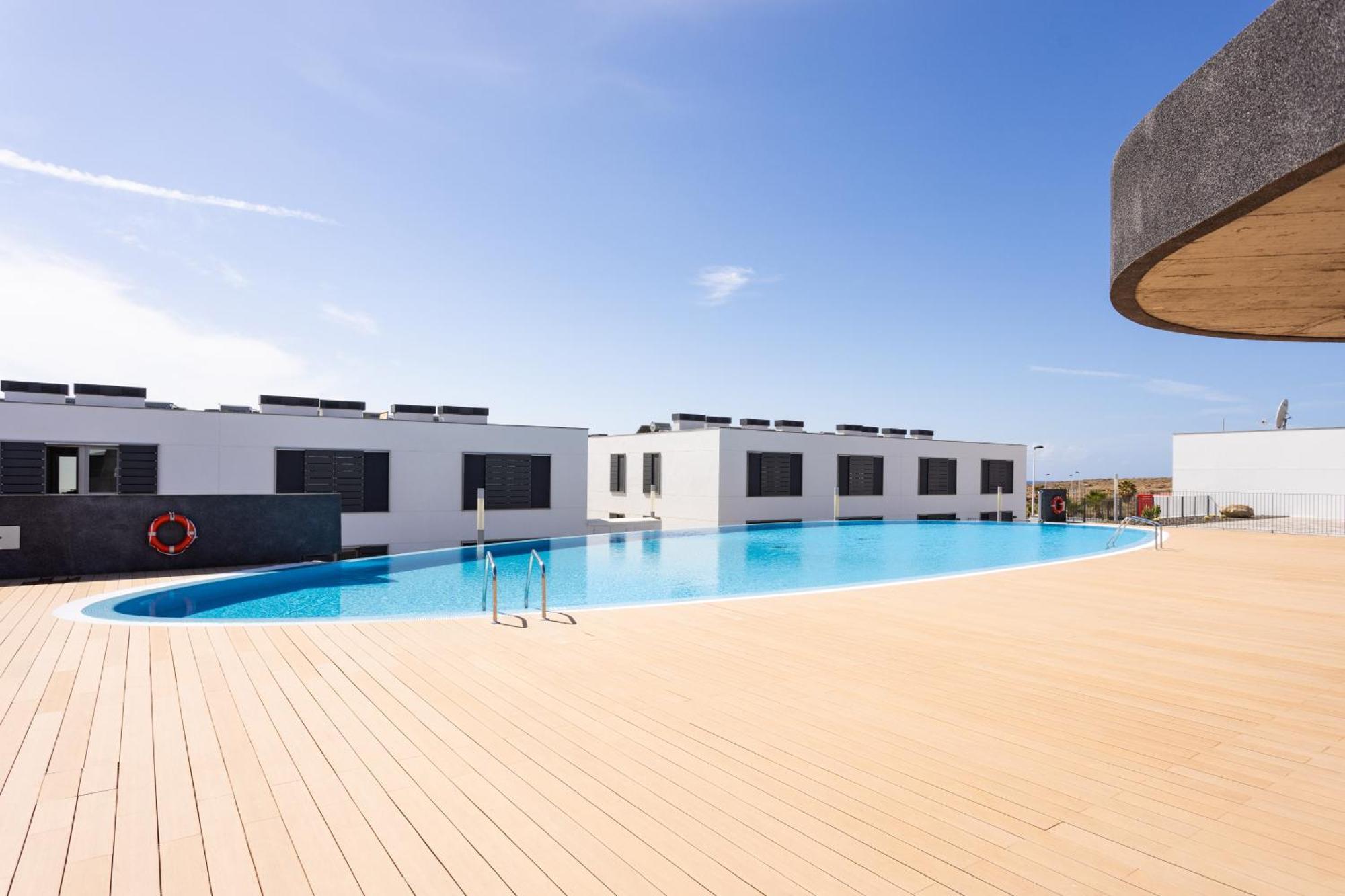 Maruxia And Pool Apartemnt Appartement *